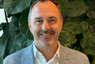 Headshot of Jonathan Heath