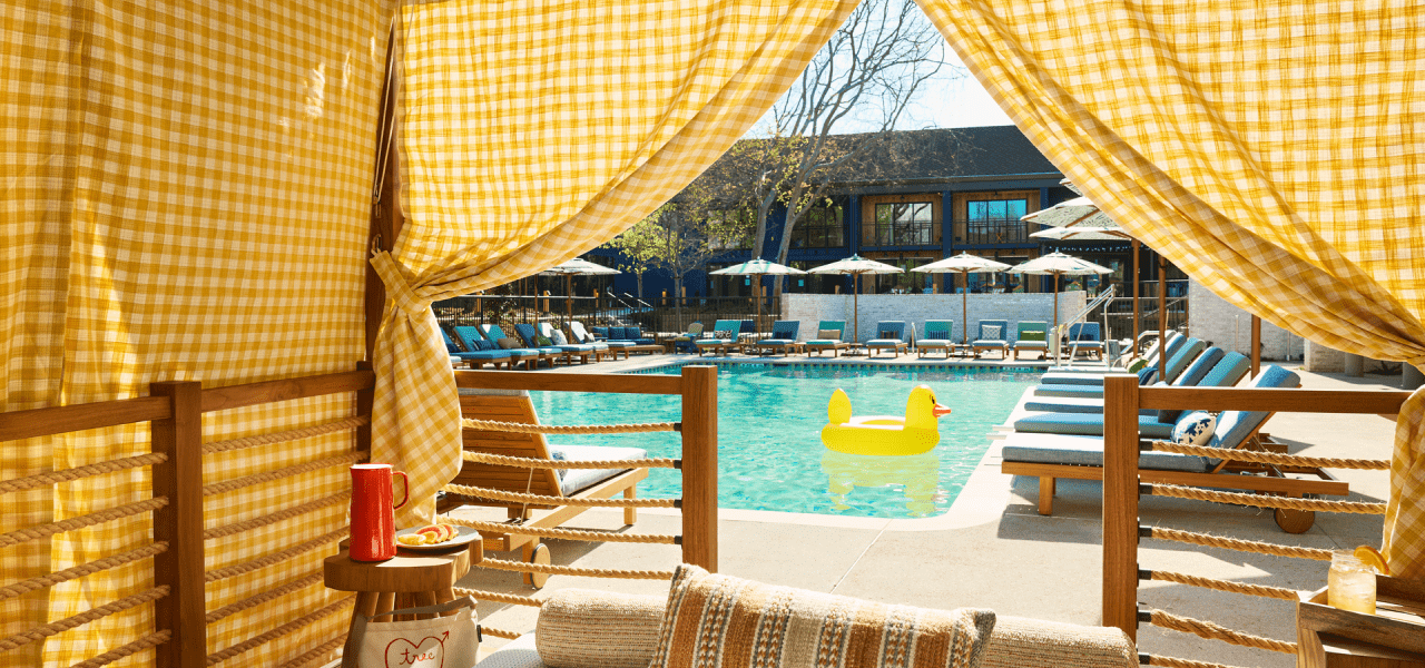 Treehouse Silicon Valley pool cabana